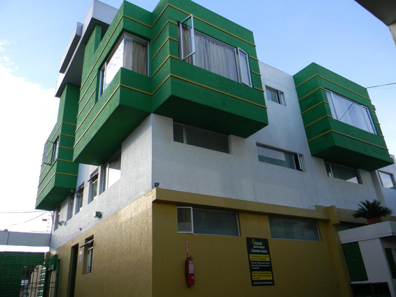 Hostal Terra 2 - El Condado Quito Exterior foto